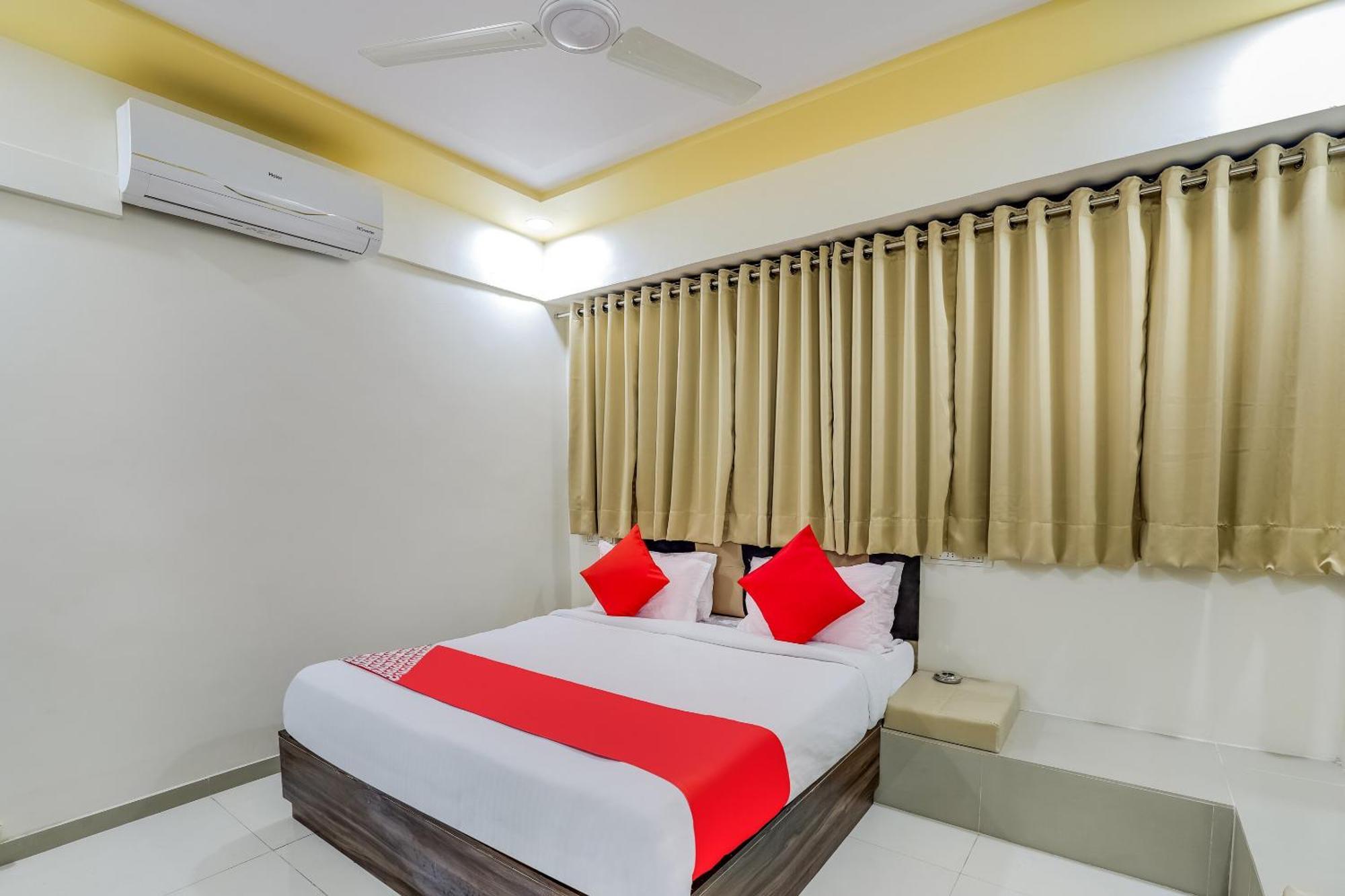 Collection O Hotel Alice Ahmedabad Bagian luar foto