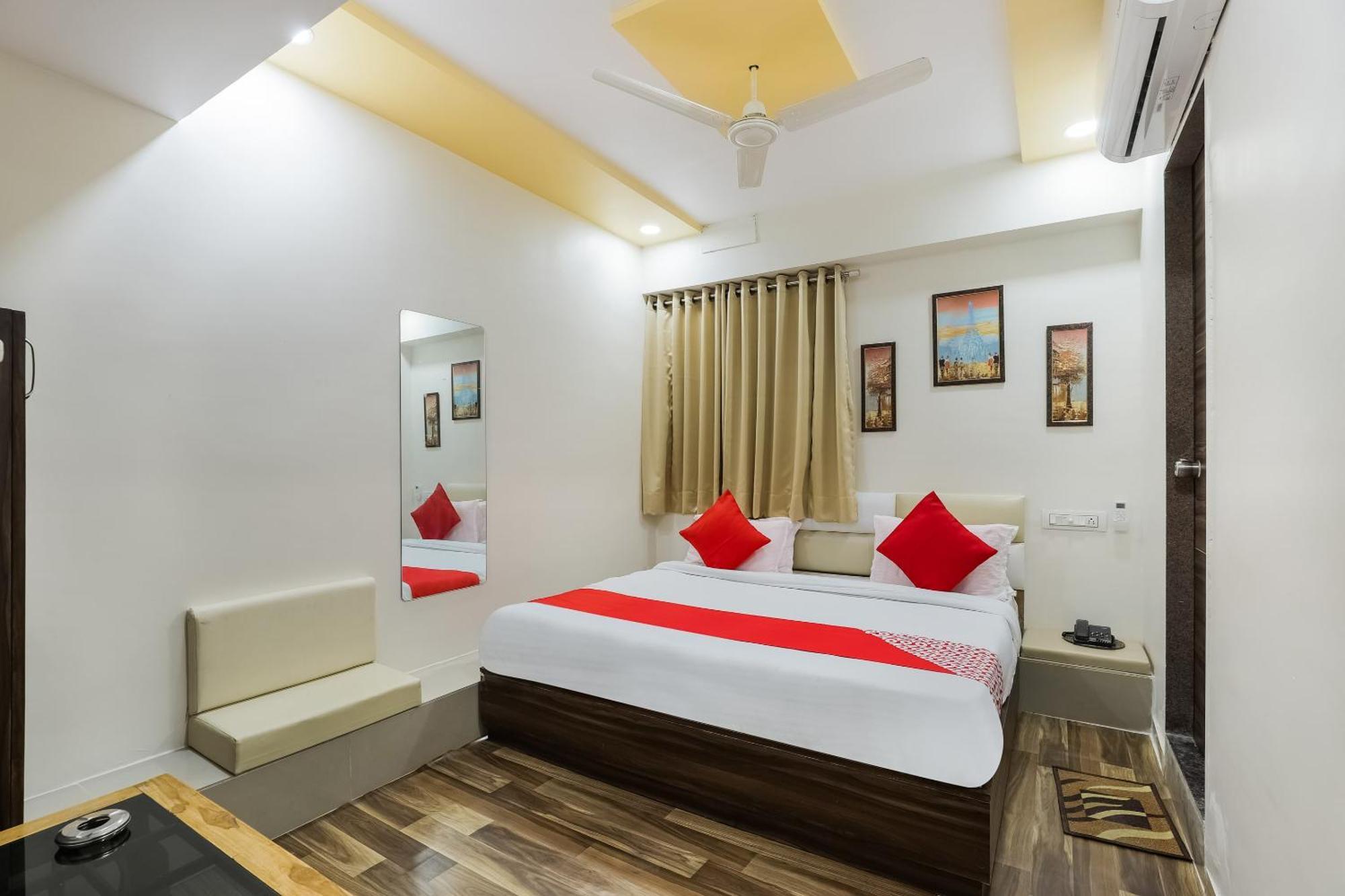 Collection O Hotel Alice Ahmedabad Bagian luar foto